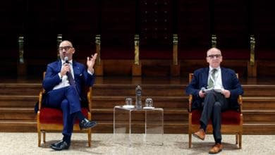 Antibiotici, Bassetti: “Li usiamo troppo e male. Rischiamo di tornare a morire per le infezioni”