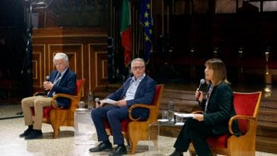 Virus sinciziale nei bambini, come funziona la terapia che abbatte i ricoveri