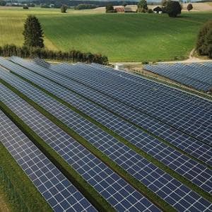 Perché all’Italia non conviene una retromarcia sulla transizione alla green economy