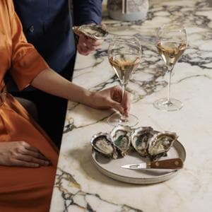 Se il Franciacorta sposa le ostriche. E lo Champagne resta a guardare