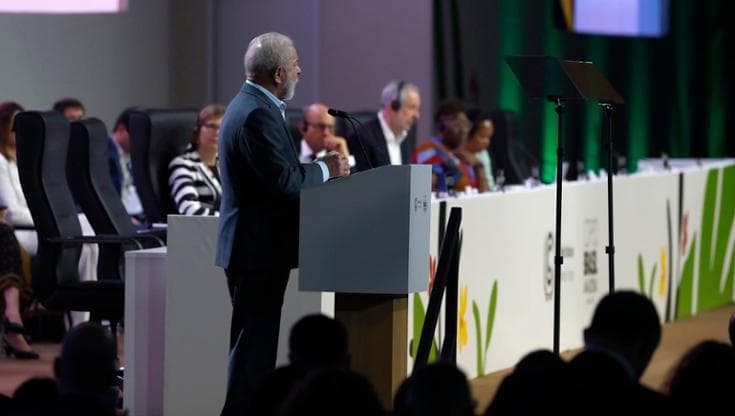 Il presidente Lula all'apertura dei lavori