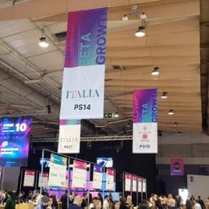 İnovasyonun İtalya'sı Lizbon'da sergileniyor: Web Zirvesi 2025'te startuplar ve yeşil teknolojiler