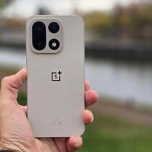 OnePlus 15, inceleme: çok fazla güç, süper pil, ancak sürpriz AI arşivi