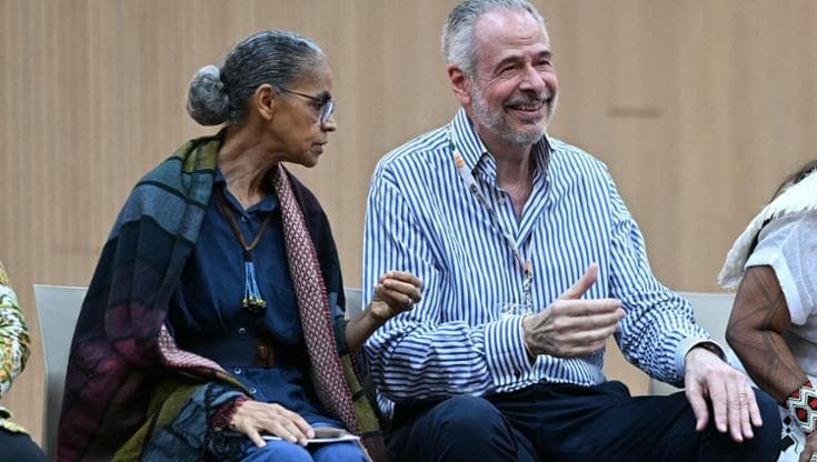 Il presidente di Cop30, André Corrêa do Lago, con la ministra dell'Ambiente brasiliana Marina Silva