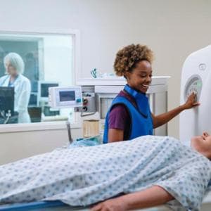Radiologia interventistica: cure più leggere per i pazienti, risparmi per la Sanità