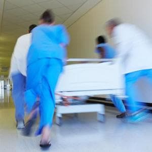 Medici di pronto soccorso come detective scoprono le violenze nascoste sulle donne