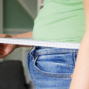 Obesità: sempre più donne si affidano ai farmaci dopo la gravidanza, e non è necessariamente un bene