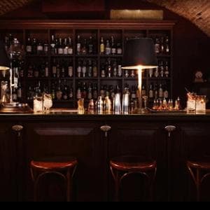 Firenze e l’arte della mixology: i migliori 10 cocktail bar “indipendenti”