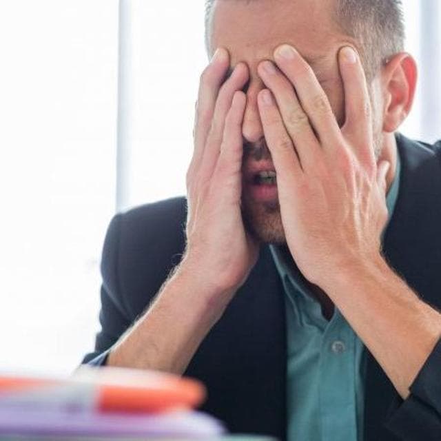 Sigarayı bırakın ve kan şekerinizi kontrol edin: kalp krizi geçirmeden altı yıl kazanırsınız