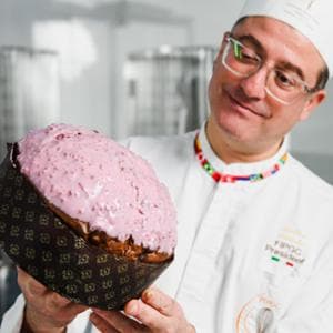 Uova e canditi alle stelle, ecco perché il panettone artigianale costa “tanto”