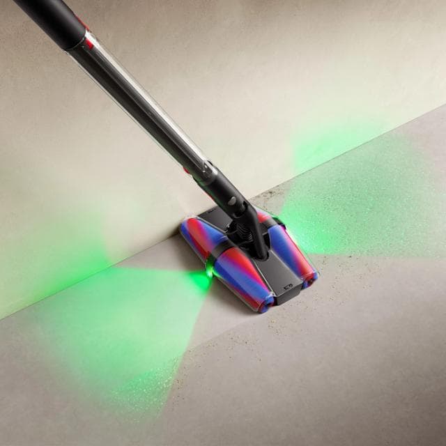 Test: Dyson PencilWash, zeminleri hafifçe temizliyor