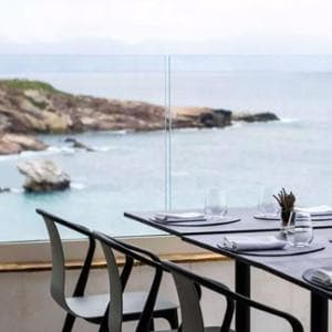 Mangiare bene spendendo il giusto: i 15 ristoranti più convenienti in Sicilia e Sardegna