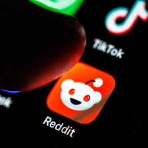 Sosyal medyanın (ve yapay zekanın) başarısız olduğu yerde Reddit neden kazanıyor?