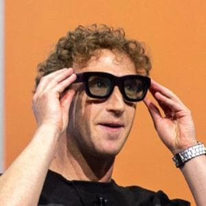 Meta'nın yapay zekası reşit olmayanlarla romantik veya şehvetli olabilir. Ve Zuckerberg bunu biliyordu