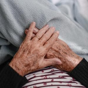 Demenza, aumento del 54% dei casi entro il 2050: Italia primo Paese in Ue per incidenza
