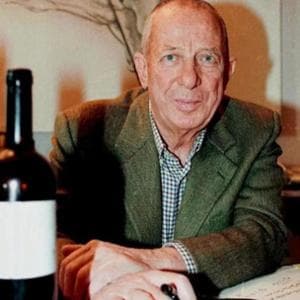 Un secolo fa nasceva Veronelli. “Oggi denuncerebbe l’omologazione di certi prodotti”