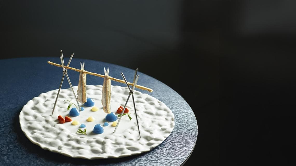 Un piatto del ristorante stellato (@peterbrunel.com)