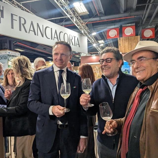Lollobrigida a Wine Paris: “Il vino italiano resta attrattivo negli Usa e può crescere in India”