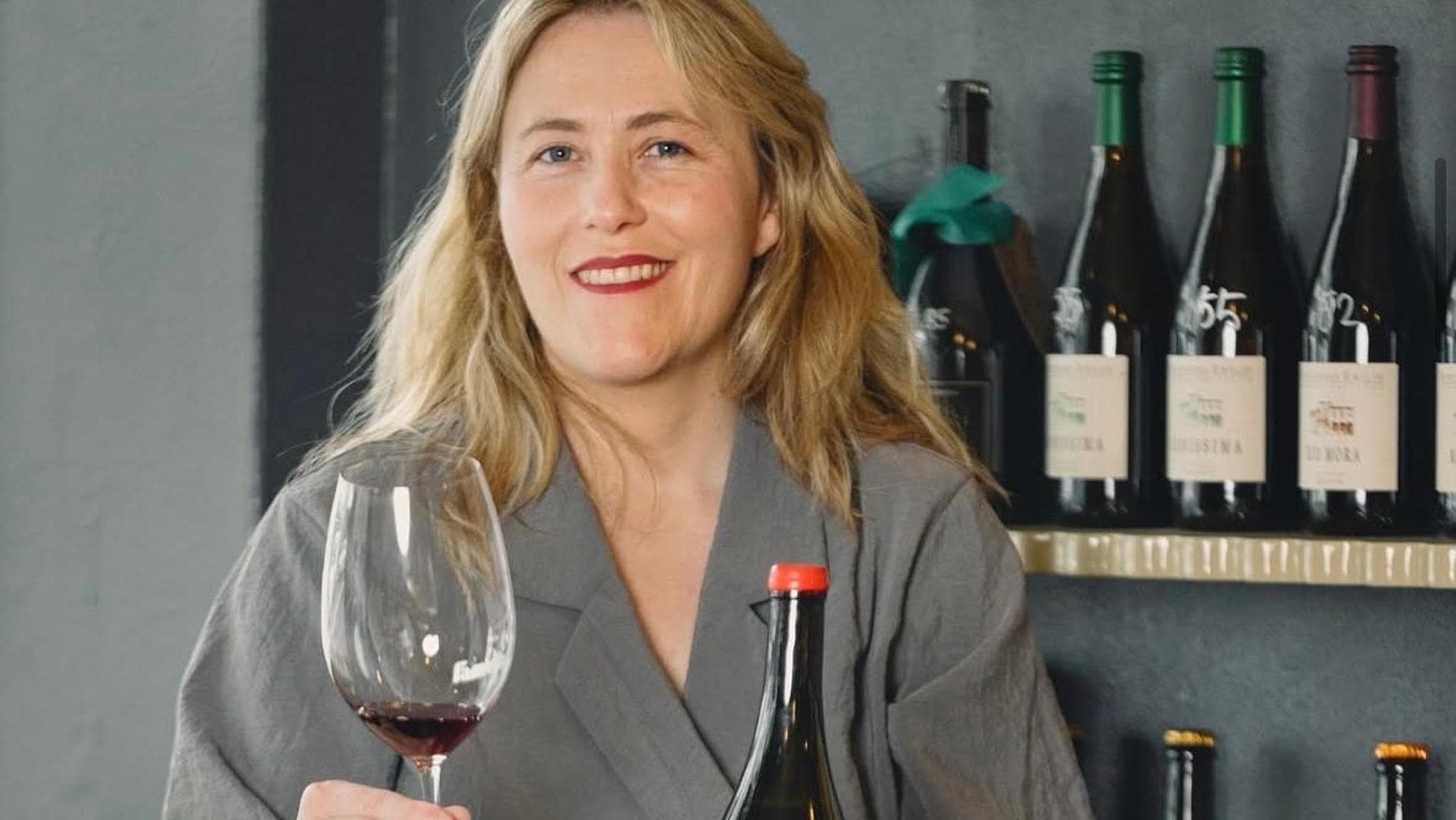 Amelia Birch, che vende solo vini prodotti da donne: Così è nata la mia enoteca