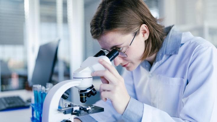 Ricerca clinica in Italia: le strane regole del gioco