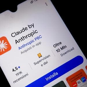 Claude, l’IA di Anthropic non funziona. E c’entra lo scontro con Trump