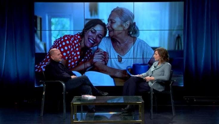 Generazione sandwich: schiacciati tra genitori anziani e figli, come uscirne
