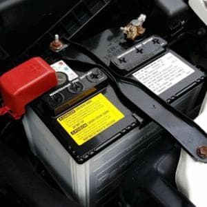 Come fare durare di più la batteria dell'auto