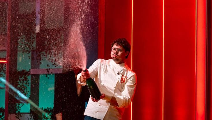 MasterChef, il vincitore Teo: “I miei mi volevano commercialista, io sogno di aprire un ristorante”