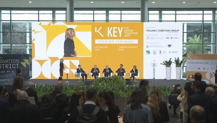 La transizione energetica come strategia di lungo periodo oltre l’emergenza
