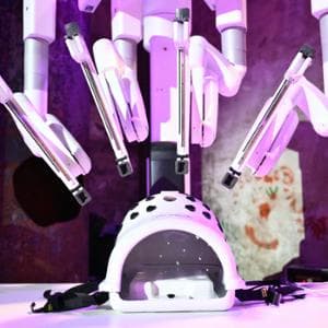 Prostat kanseri robotla yan etkisi olmadan ortadan kaldırılıyor