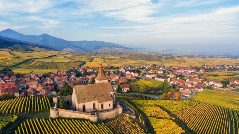 La città di Hunawihr (@Vuano-ConseilVinsAlsace)