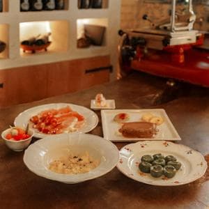Mangiare bene spendendo il giusto: i 23 ristoranti più convenienti della Lombardia