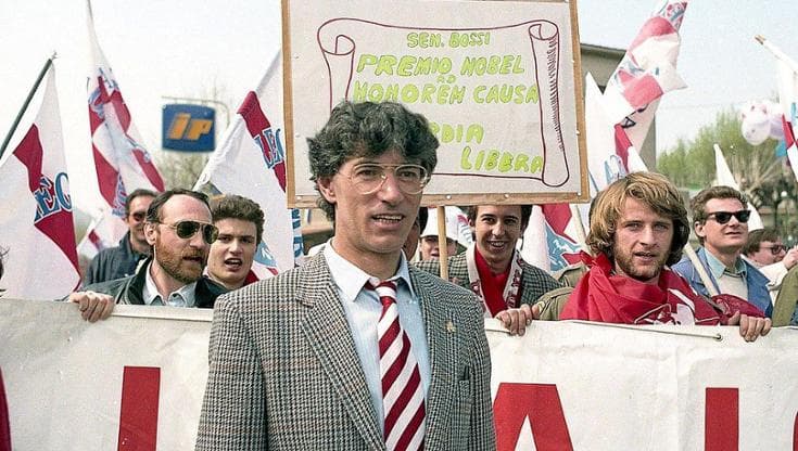 Umberto Bossi durante una manifestazione della Lega Nord