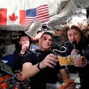 Tortilla, kuskus ve Nutella: Artemis II astronotlarının ayda ne yediği