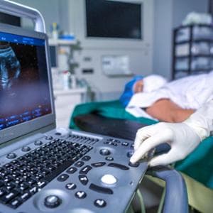 Tumore ovarico, medici e pazienti chiedono di definire i centri di riferimento