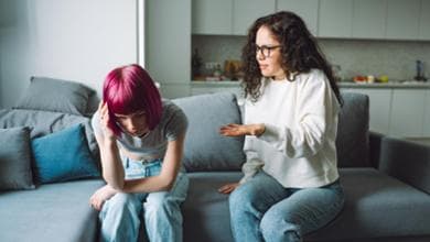 Genitori in crisi, ecco perché è necessario accettare il conflitto con i figli adolescenti
