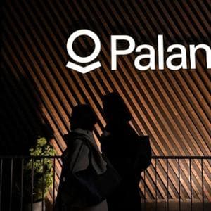 Palantir mobilita la Silicon Valley: armare gli Usa è “dovere morale”, stop a “culture dannose”