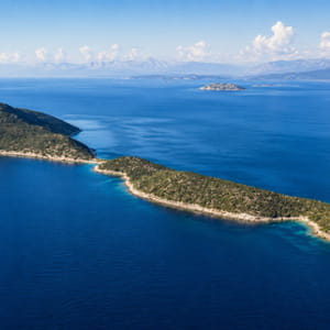 L'isola greca è in vendita, ma nessuno la vuole per le protezioni ambientali
