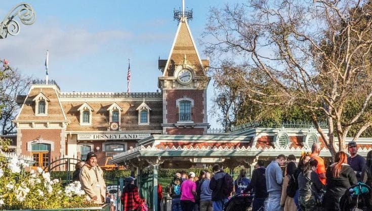 Parchi Disney, si entra col riconoscimento facciale. In America class action da 5 milioni di dollari