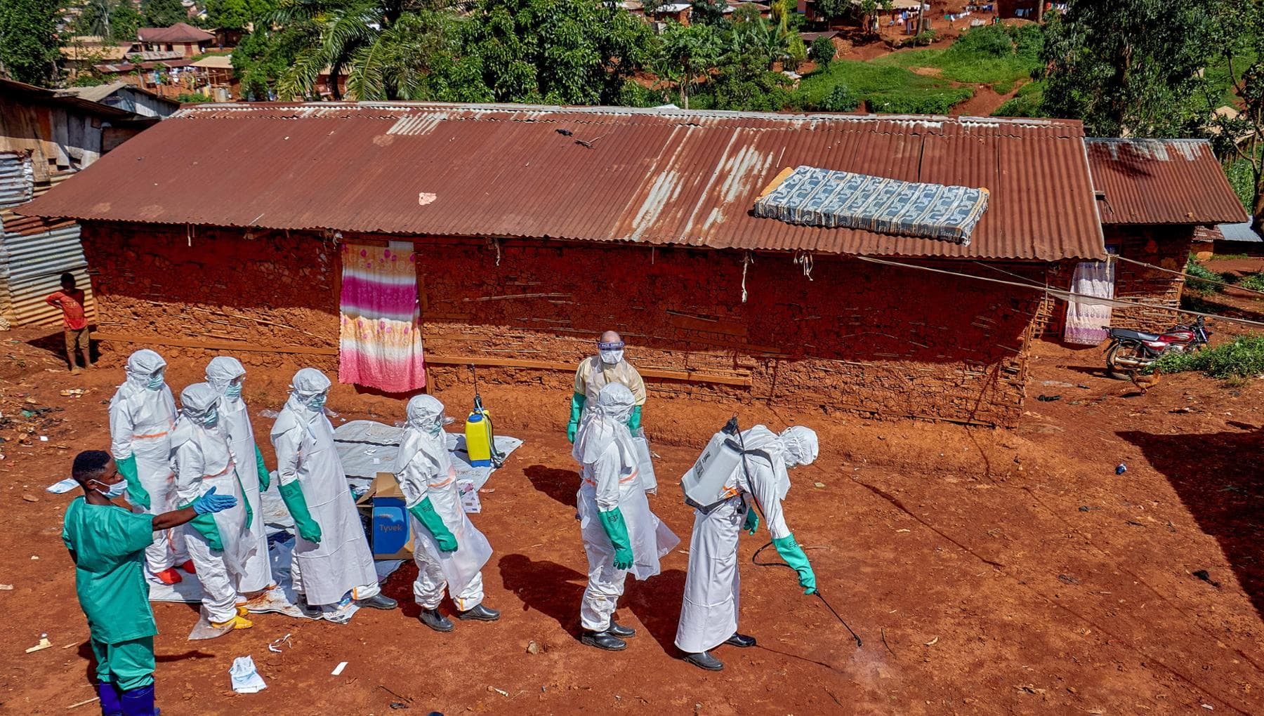 Ebola: Afrika'da alarm artıyor ve İtalya artık sıfır risk altında değil