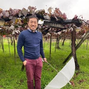 Dal Monte Fuji al Mugello: il sogno di Tatsuhiko per far rinascere un antico vitigno giapponese