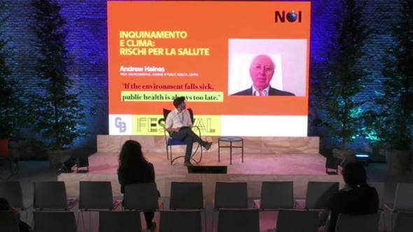 Inquinamento e clima: rischi per la salute. Intervista all'epidemiologo Andrew Haines