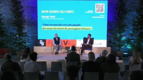 Non siamo gli unici, con Giorgio Volpi