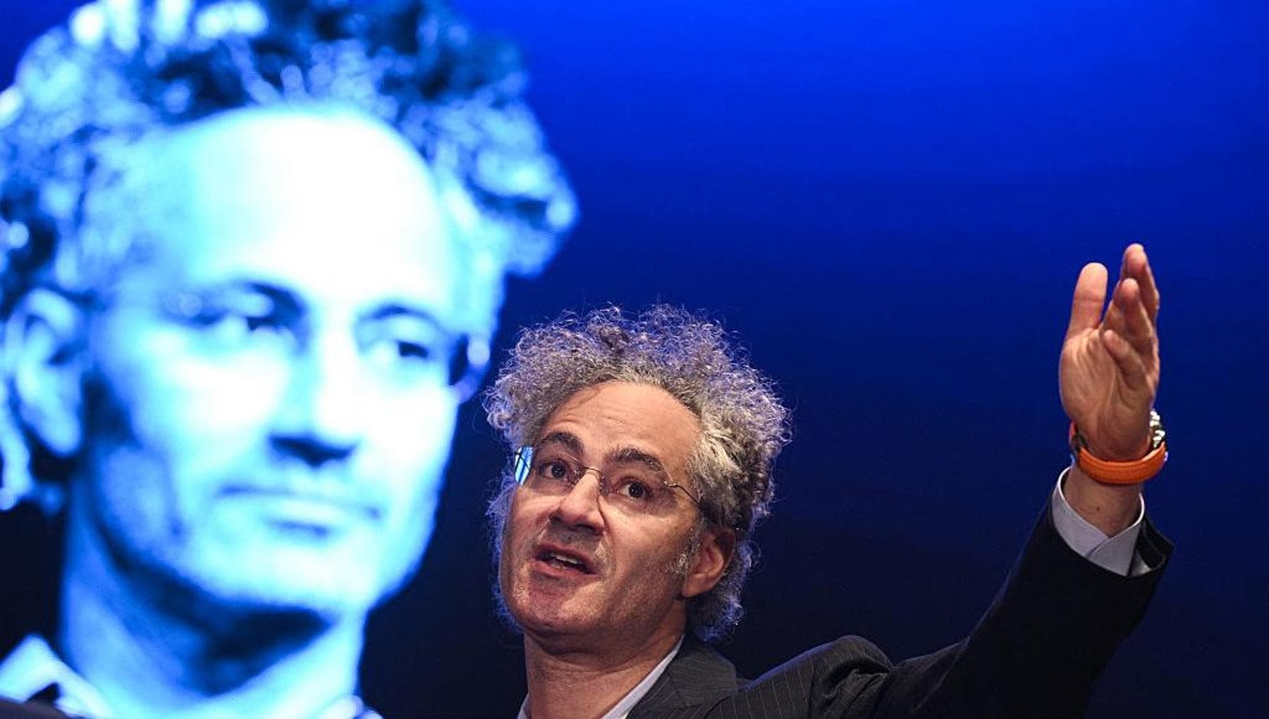 Palantir CEO'su Alex Karp'ın yapay zeka sektörüne yönelik öfkesi. Bunun tam bir parçası