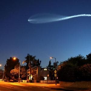 Musk vuole 1 milione di satelliti, ma ce ne stanno così tanti in orbita? La risposta degli astronomi
