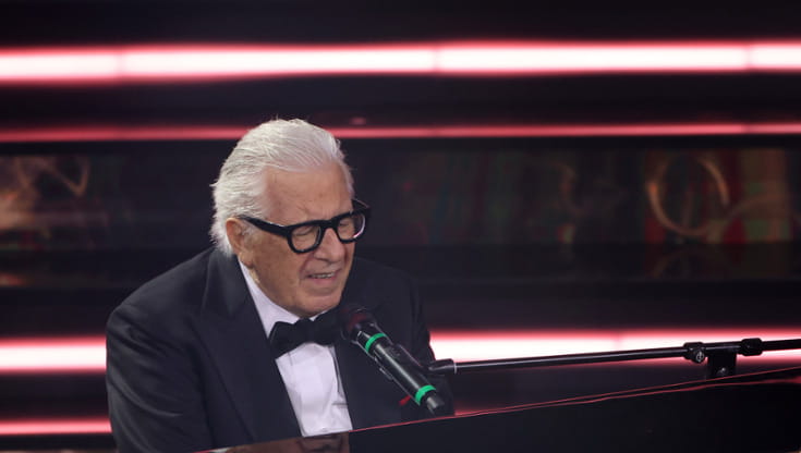Peppino di Capri al Festival di Sanremo 2023 (foto di Daniele Venturelli - Getty Images)