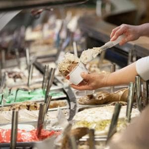 Un diffusissimo addensante alimentare può infiammare l'intestino e alterare il microbiota