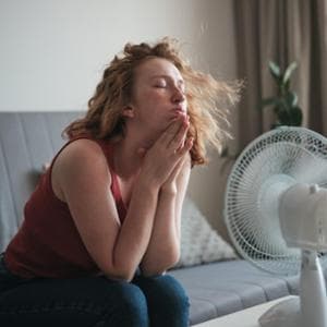 Il paradosso del ventilatore: sopra i 35°C non rinfresca, anzi scalda