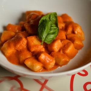 La ricetta perfetta: gli gnocchi di patate “burro e oro”