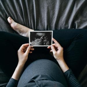 Fertilità, meno chance di avere figli se da piccole si è state sovrappeso o obese